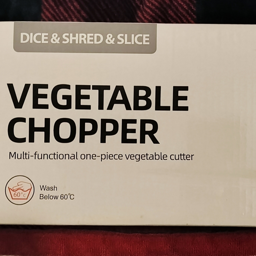 Brand New Veggie Chopper